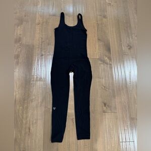 Aritzia TNA onesie
